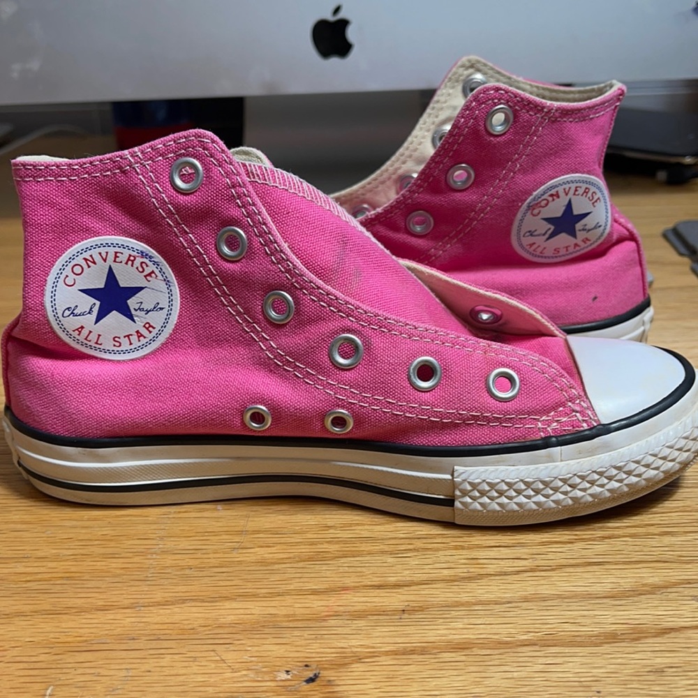 Converse pink size 1